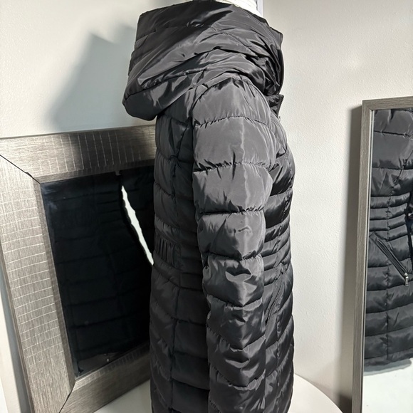 NWT Laundry by Shelli Segal woman’s puffer winter coat, size small - Picture 10 of 15